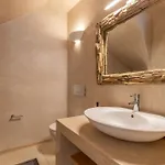 Myconian Platinum Senior & Deluxe Вилла *