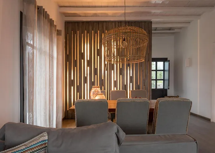 Vila Myconian Platinum Senior & Deluxe Kalafatis