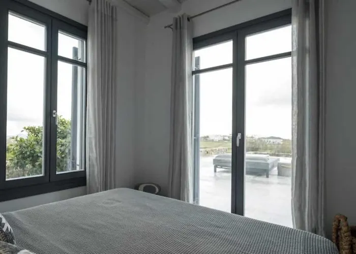 Myconian Platinum Senior & Deluxe Vila