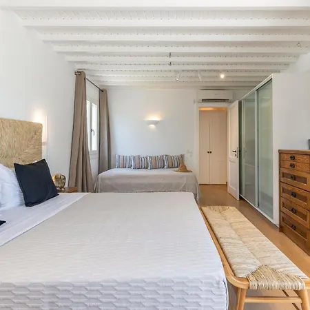 Villa Myconian Platinum Senior & Deluxe Kalafatis