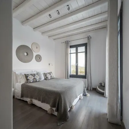 Villa Myconian Platinum Senior & Deluxe *