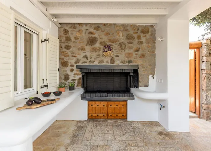 Myconian Platinum Senior & Deluxe * Καλαφάτη