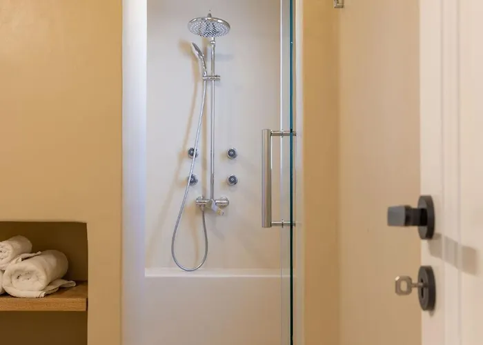 Βίλα Myconian Platinum Senior & Deluxe *