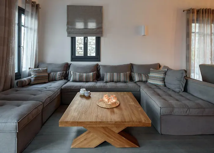 Myconian Platinum Senior & Deluxe Καλαφάτη