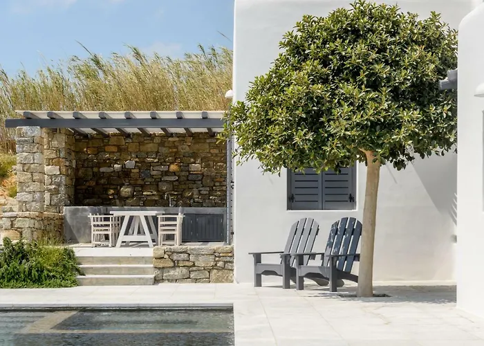 Βίλα Myconian Platinum Senior & Deluxe Καλαφάτη